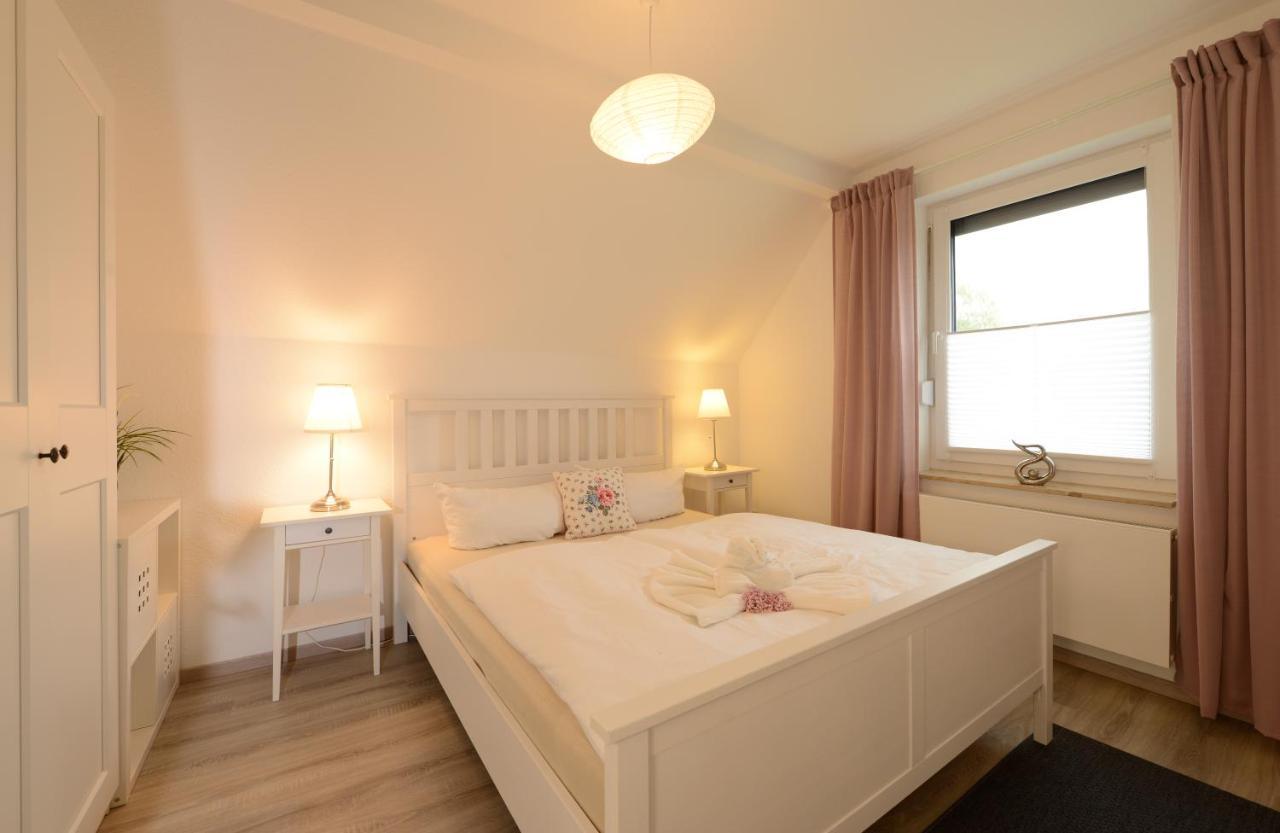 Ferienwohnung Seestern Fuer 6 Personen Mit Kamin & Terrasse Boltenhagen  Exterior photo