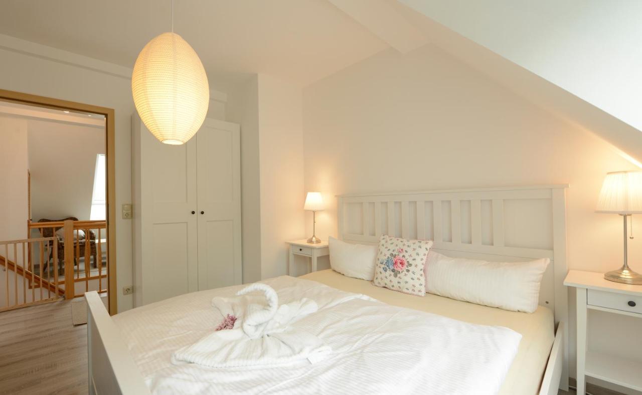 Ferienwohnung Seestern Fuer 6 Personen Mit Kamin & Terrasse Boltenhagen  Exterior photo